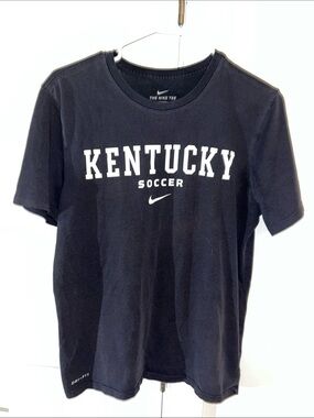 Nike Dri fit Black UK Kentucky Wildcats Team Issue Soccer #16 Tee T shirt M